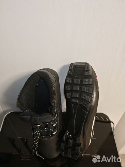 Лыжные ботинки spine