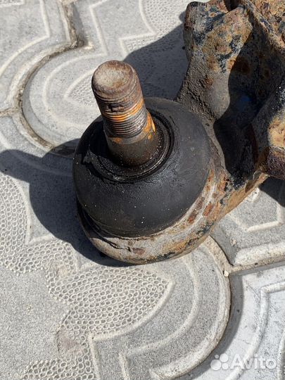 Нижний рычаг lexus lx450d