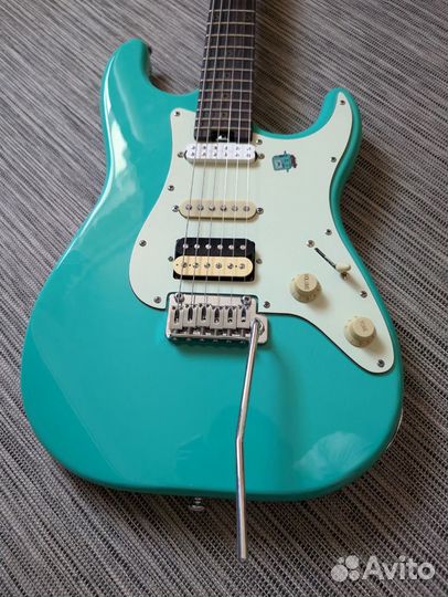 Schecter Nick Johnston Trad страт с модификациями