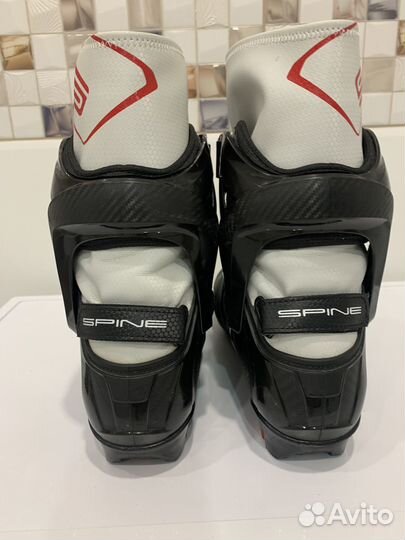 Лыжные ботинки spine concept skate
