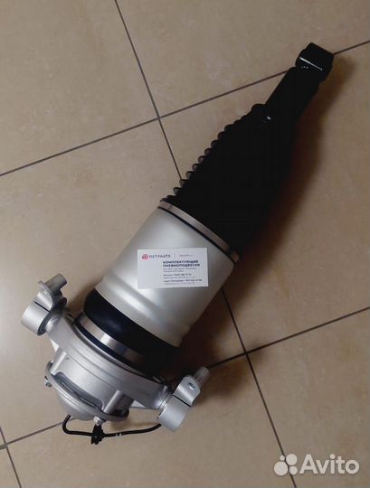 Стойка пневматическая порше cayenne задняя