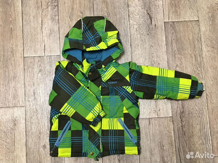 Демисезонная куртка gusti