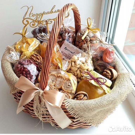 Съедобные букеты, фруктовые корзины