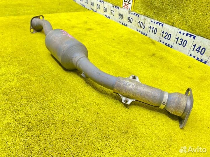 Катализатор передний Nissan Serena 140647