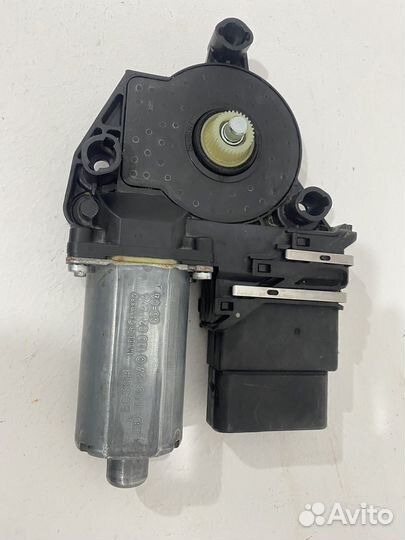 Моторчик стеклоподъемника VW EOS 2008 1Q0959703