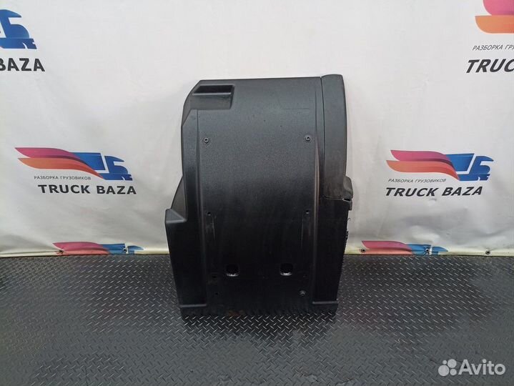 Крыло переднее правое задняя часть Daf XF106