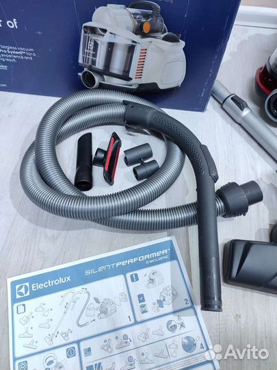 Пылесос Electrolux zspc2010