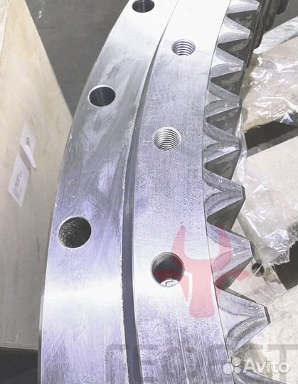 Опорно-поворотный круг Doosan DX400 140109-00007A