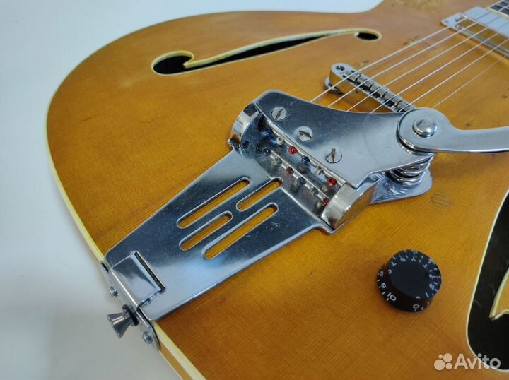 Раритет Melodija Menges Hollow-body Slovenija