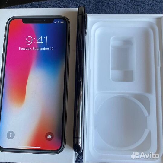 iPhone X, 256 ГБ