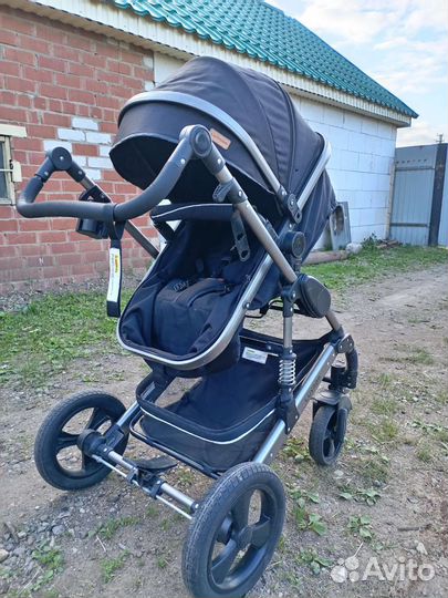 Детская коляска 3 в 1