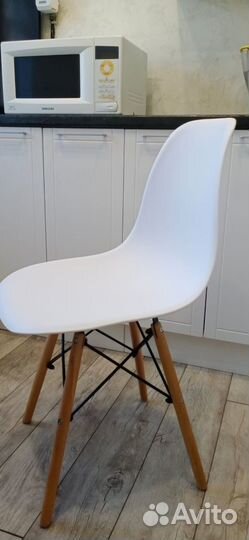 Стулья кухонные 2 шт eames