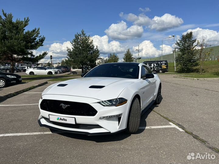 Ford Mustang, 2022