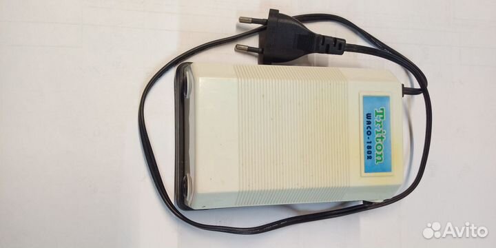 Компрессор для аквариума. Аквариум. Декорация