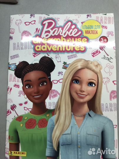 Обменяюсь наклейками barbie panini