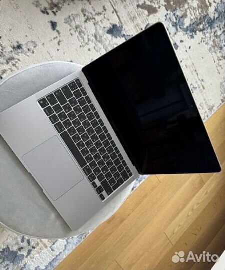 Apple macbook Air 13 2020 m1