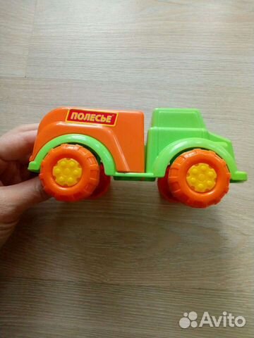 Машинка для малышей