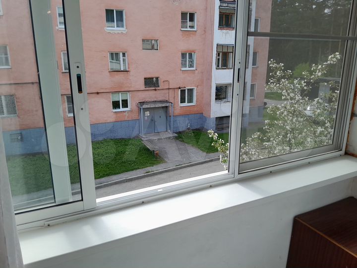 2-к. квартира, 49 м², 2/3 эт.