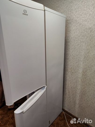 Холодильник