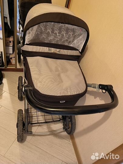 Коляска Peg-Perego Young