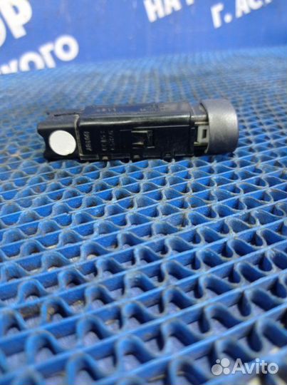 Кнопка кондиционера Hyundai Accent седан G4EC 2005