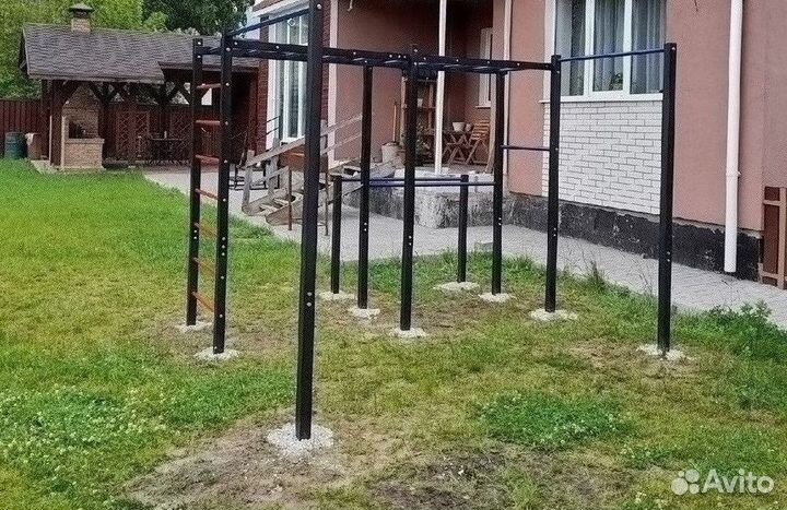 Уличный спортивный комплекс турник брусья