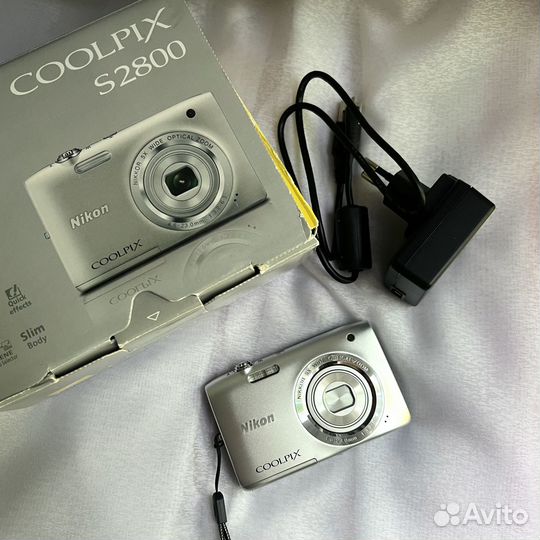 Цифровой фотоаппарат Nikon Coolpix S2800