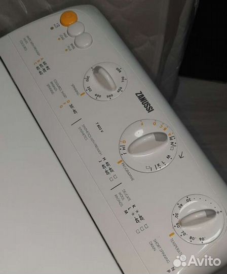 Вертикальная стиральная машина zanussi