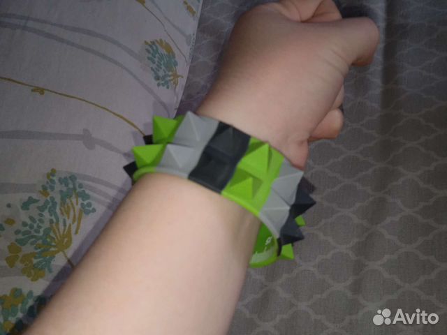 Резиновые браслеты