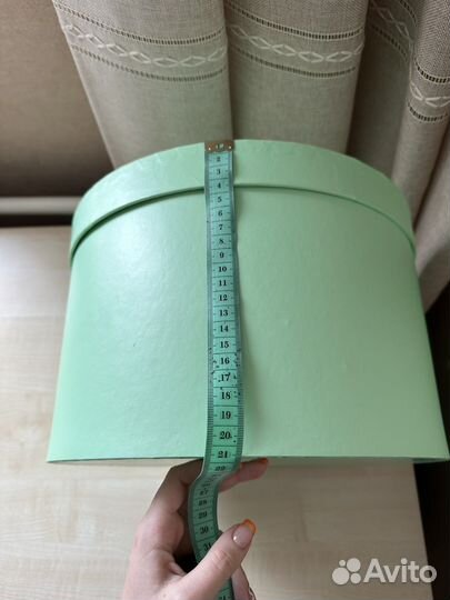 Подарочная коробка