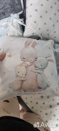 Мягкие бортики в детскую кроватку