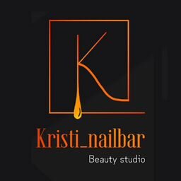 Kristi_Nailbar