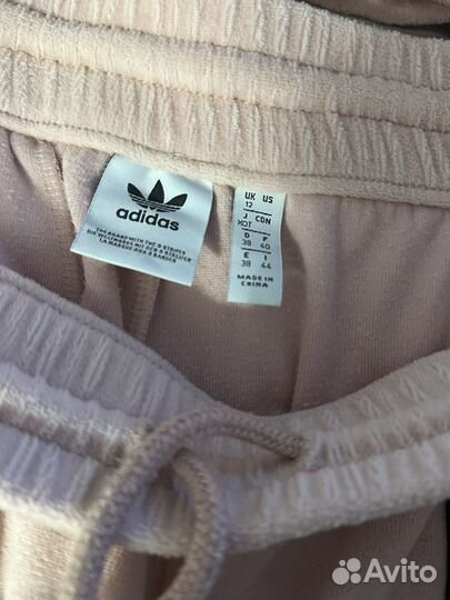 Продаю Спортивный костюм Adidas оригинал