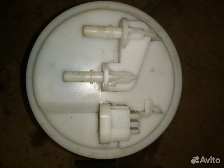 Топливный насос (бензонасос) Renault Symbol 1 K4J