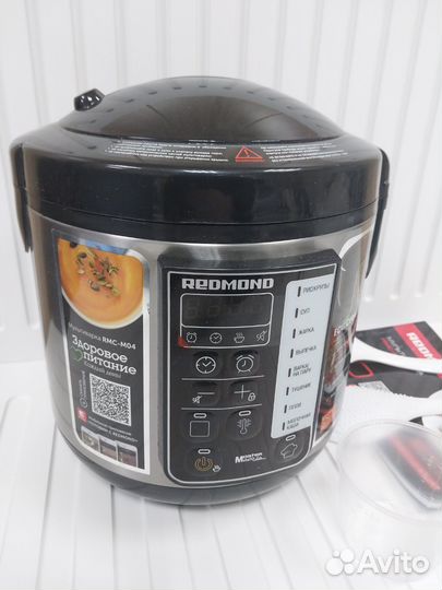 Мультиварка Redmond rmc-m04