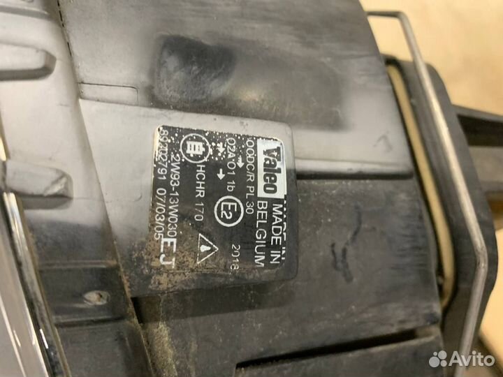 Фара передняя левая Jaguar XJ 350