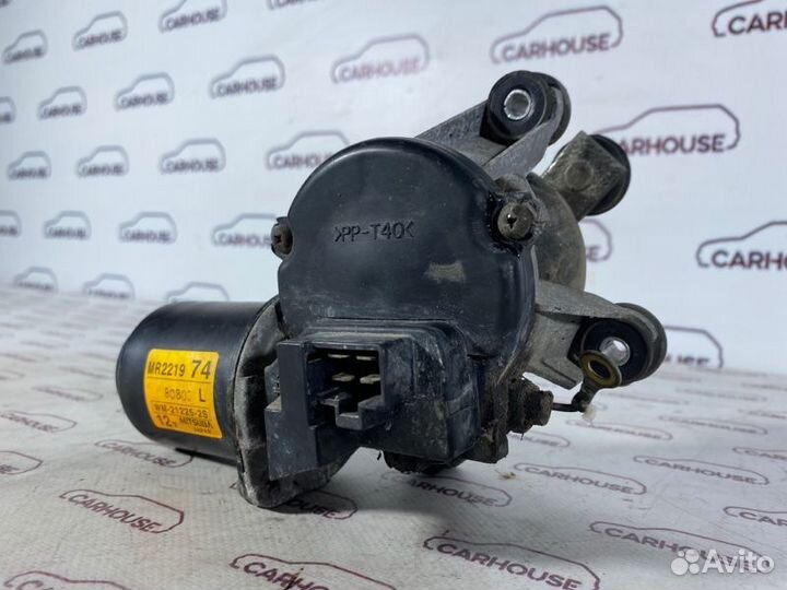 Мотор стеклоочистителя передний Mitsubishi Pajero