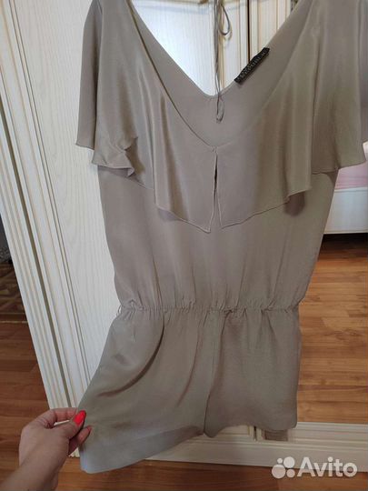 Комбинезон с шортами S