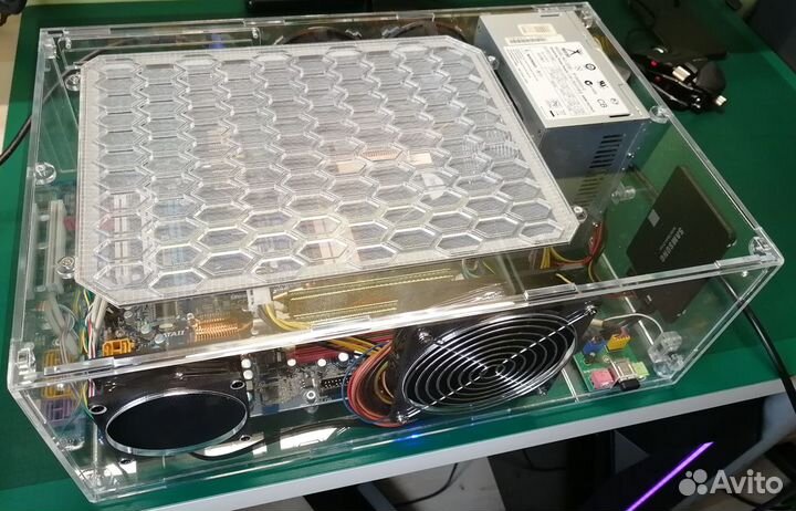 Корпус для компьютера / фермы из оргстекла