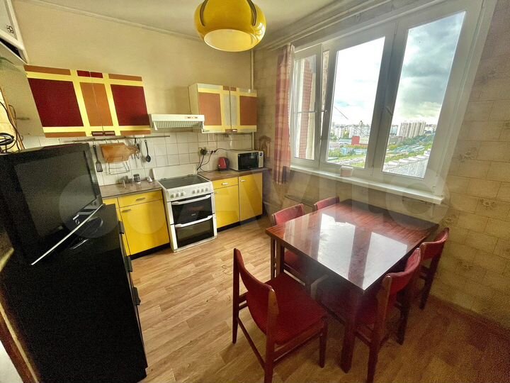 Комната 20 м² в 4-к., 21/22 эт.