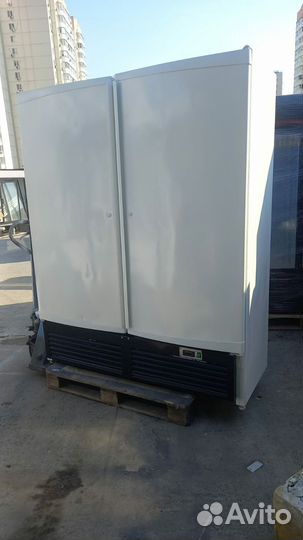 Холодильный шкаф Ариада R1400M