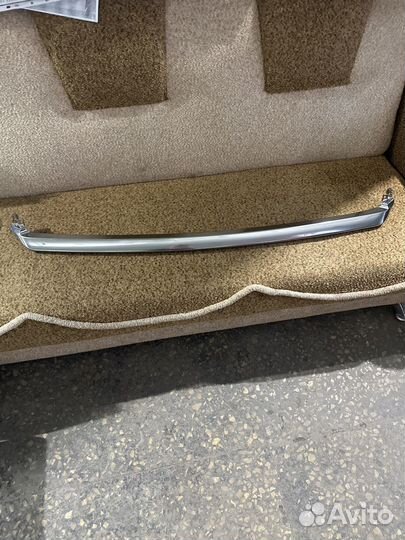 Нижняя губа lexus RX 300