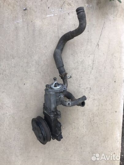 Nissan Almera N15 GA14DE помпа, термостат