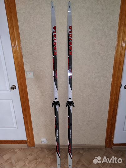 Беговые лыжи