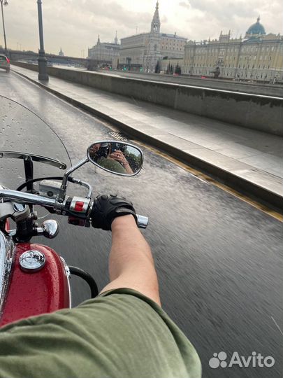 Kawasaki VN 900 Custom