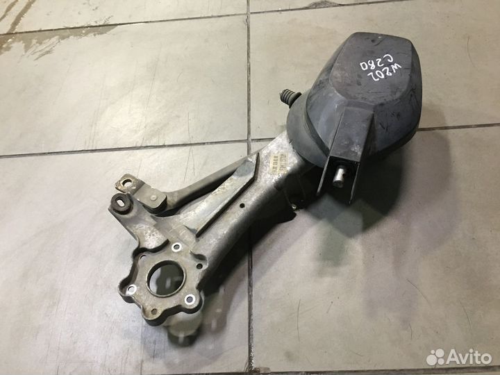 Трапеция стеклоочистителей mercedes W202 в наличии