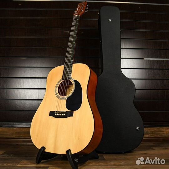 Акустическая гитара Martinez + Аксессуары