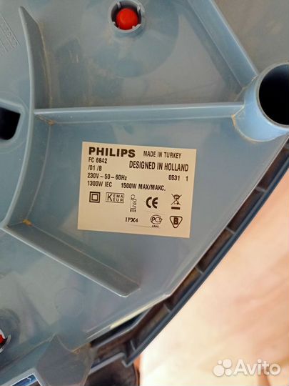 Моющий пылесос Philips Triathlon 2000