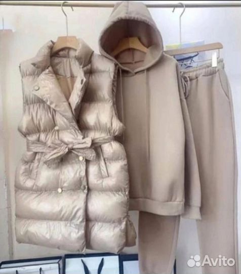 Спортивный костюм женский с жилетом