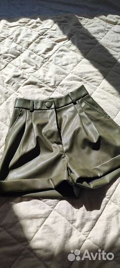 Шорты женские кожаные